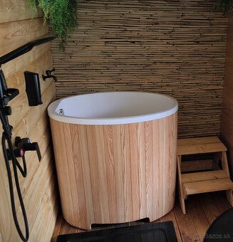 Ochladzovacia kada - smrekovec - 8