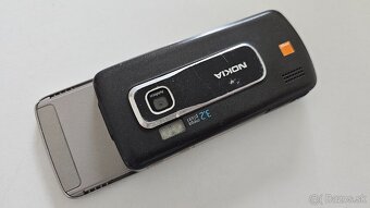 Nokia 6210 Navigator. - 8