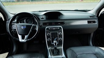 VOLVO V70 - 8