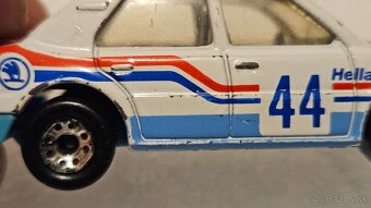 Matchbox Škoda 130lr - 8