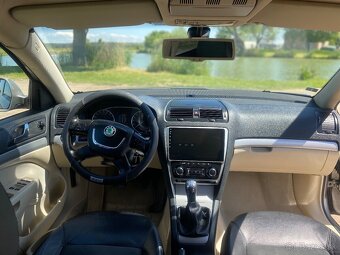 Octavia 2 facelift 1,6tdi 77kw r.v.2010 - 8