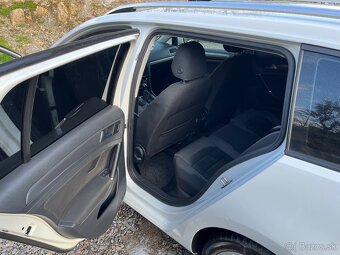 Volkswagen Golf Variant 1,6 TDi - 8