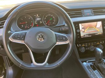 Volkswagen Passat 2.0 TDI EVO Elegance DSG - 8