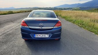 Opel Astra TwinTop Cabrio - 8