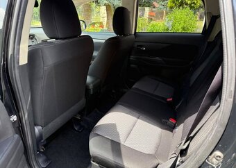 Mitsubishi Outlander 2,0i Pravidelný servis , Tažné benzín - 8