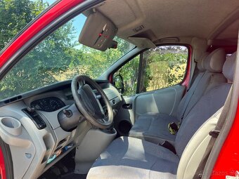Renault Trafic - 8