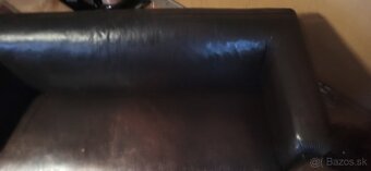 Luxusná trendová stará kožená sedačka + 2 kreslá - 8