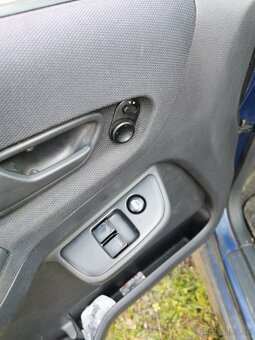 Suzuki ignis 1.5 vvt - 8