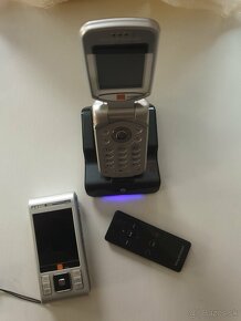 Sony Ericsson C905, W300i - 8