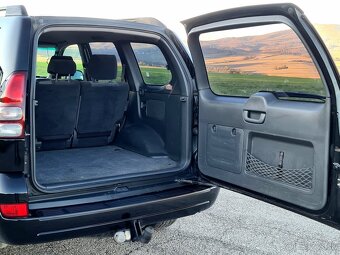 Toyota Land Cruiser 120 3.0 D-4D - 8