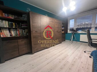 Na predaj priestranný 3,5-izbový byt s dvoma loggiami – Bans - 8