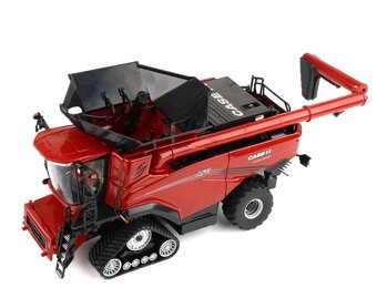 Model kombajnů Case 1:32 Ertl - 8