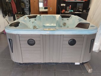 Vírivka , Jacuzzi - 8