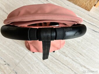 Kočarik BabyZen cestovný v dobrom stave - 8