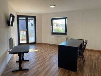 Polyfunkčný objekt - 8