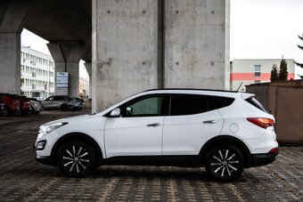 Santa Fe 4x4 AT6 145kW Panoráma - 8