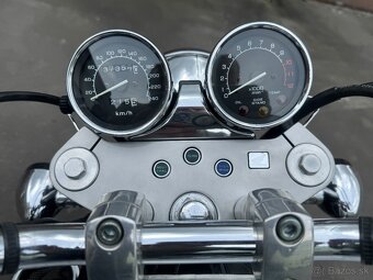 Honda VF 750 C Magna - 8