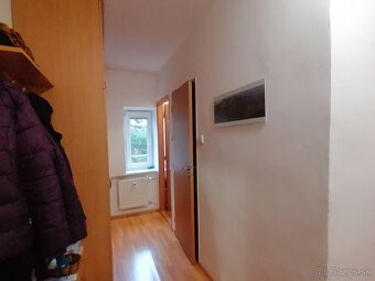 PREDAJ 1-IZBOVÉHO BYTU V NOVEJ DUBNICI 48 M2 - 8