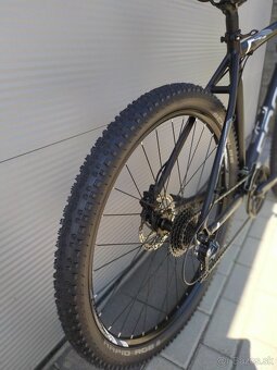 Horský bicykel 27,5" - 8