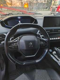 Peugeot 3008, 1.6 d - 8