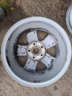 Alu Škoda originál Pyxis 5 x 112 6,5J R 15 ET 50 - 8