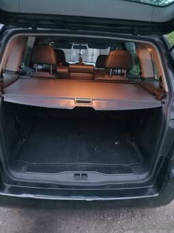 Zafira - 8