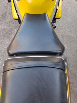 Honda CBR 929 RR - 8