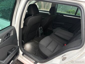 Skoda Superb II 4x4 2,0 TDi - 8
