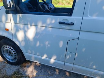 VW Transpoter T5 2.5 TDI 96kw - Rozpredam na diely - 8