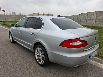 Škoda Superb 2.0 TDI - 8