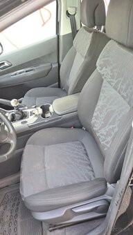 Peugeot 3008 - 8