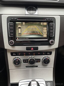 Volkswagen Passat B7 2.0 TDI 103KW DSG - 8