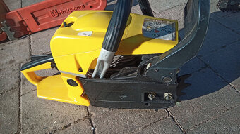 motorovu pilu GardeTech 52 cm³ - 8