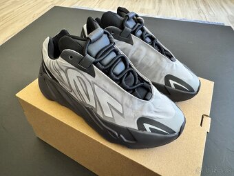 Adidas Yeezy 700 MNVN metal veľ. 36,5 - 8