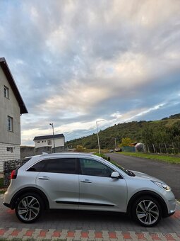 Kia Niro 1.6 GDI - 8
