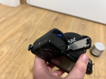 Sony A5100 bezzrkadlovka + dva objektívy - 8