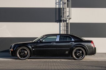 Chrysler 300 C 5.7L V8 - 8