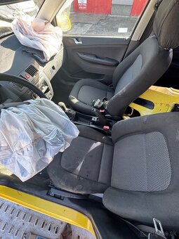 Rozpredám Fabia 1 Combi 1.2 HTP 47kw - 8