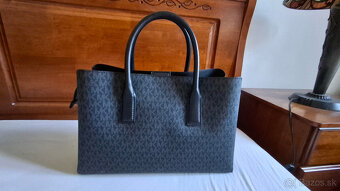 čierna kabelka michael kors nová - 8
