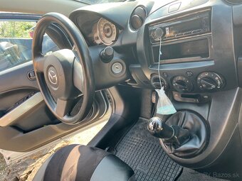 Mazda 2, 1.3l (2008) hatchback - 140000km - 8