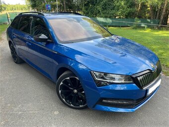 ŠKODA SUPERB iV COMBI TSI SPORTLINE - 8