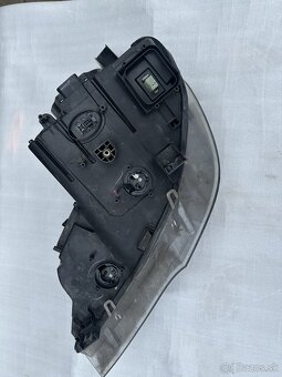 Predné prave svetlo BMW x5 e70 Lci facelift 7221896 - 8
