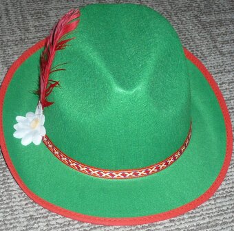 Kroj Dirndl Tirol 42 modrotlač - klobúk fašiangy - kabát - 8