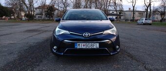 Toyota Avensis 1.8 Valvematic Active - 8