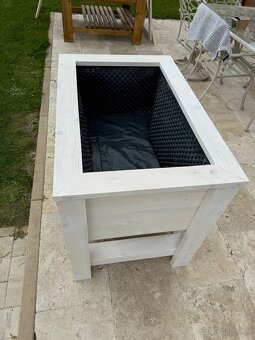 Vyvýšený źahon- biely - 8