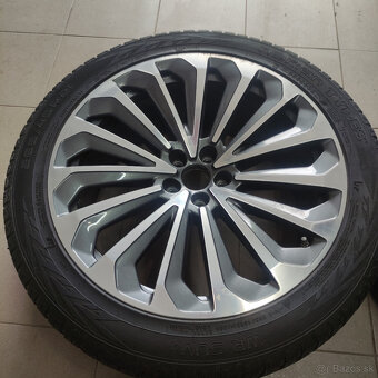 Sada kolesá Audi Etron/Q8 r21 5x112 265/45/21 - 8