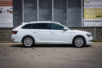 Superb 3 Combi 2.0 TDI DSG Style, Webasto, Kessy, Bixenón - 8