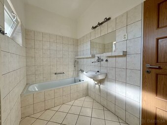 220 000 eur za rodinný dom v Malackách - 8