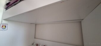 Poschodové postele s uložným priestorom a stolom - 8