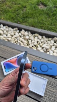 Apple iphone 14 plus 128gb blue top stav - 8